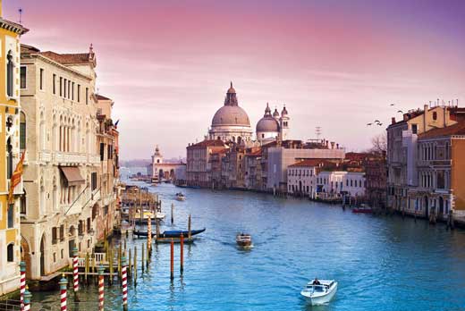 Walking tour in Venice